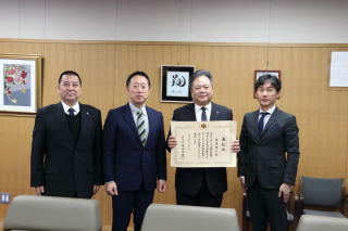 ⍑sPTAA@Ȋwb\s񍐂̎ʐ^